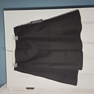 Betabrand Work It Skirt w/built in Shorts - Black - Size XL